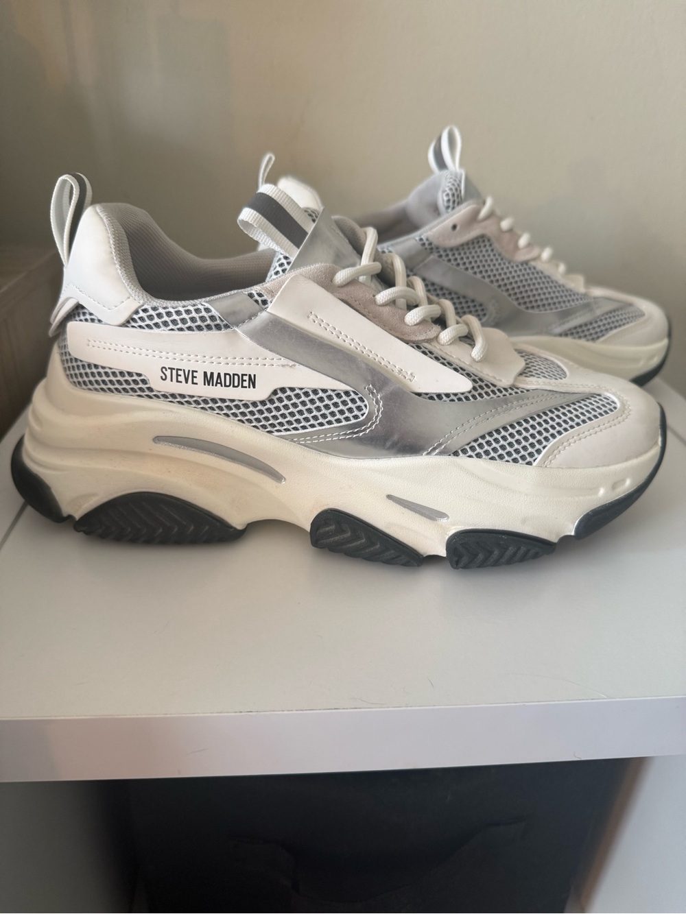 Steve Madden White & Silver Platform Mesh Sneakers